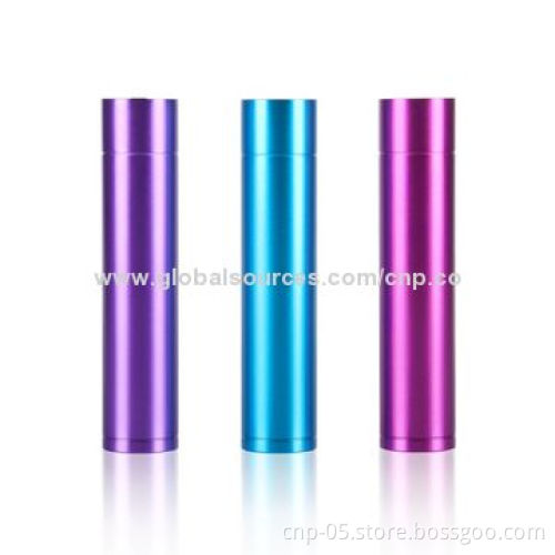 2,800mAh Power Tube, Input and Output by the Same USB Port, Aluminum Housing, Lightweight